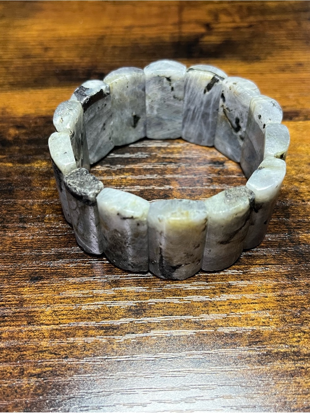 ✨ Natural Labradorite Slab Bracelet | Flash Labradorite Stretch - Picture 7 of 9